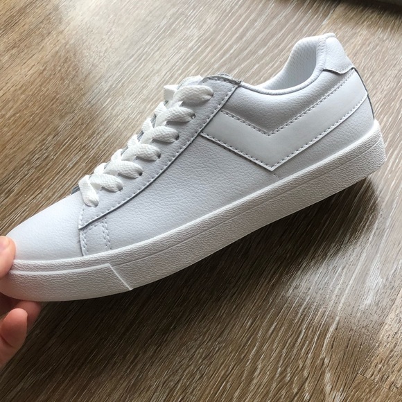 Shoes - Picture 3 of 3